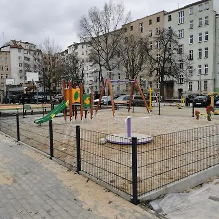 Flat Near Old Town * 弗罗茨瓦夫